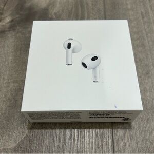 Apple AirPods 3rd Generation CASE with Charger